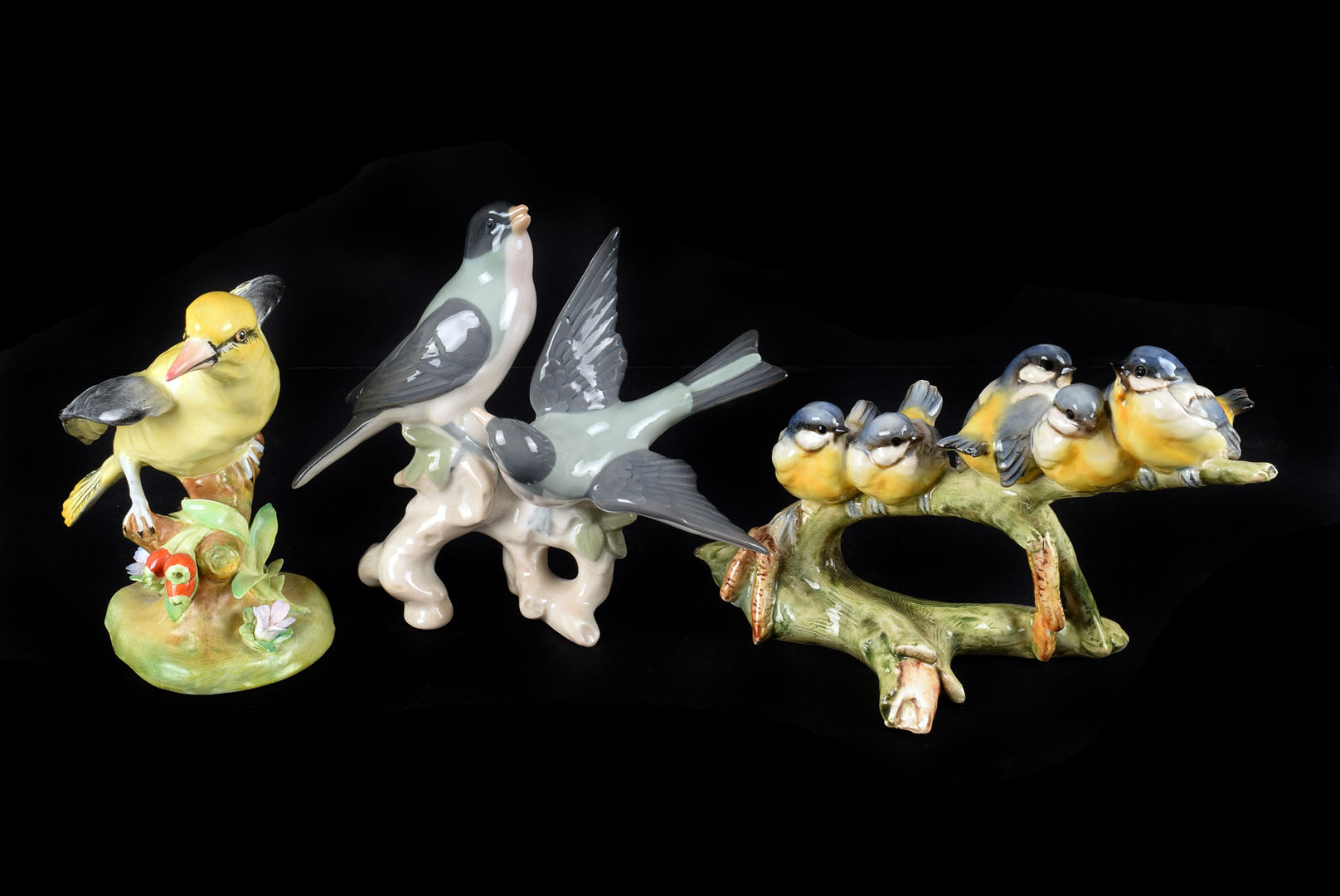 A collection of Ceramic Birds, including early Beswick, Kingfisher ...