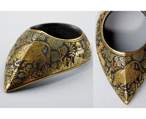 dating: first quarter of the 20th Century provenance: India Oval, tipped, iron ring ribbed at the tip, the surface completely