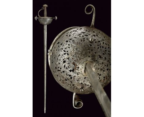 dating: 17th Century provenance: Italy Straight, double-edged blade of hexagonal section, the first part grooved and featurin