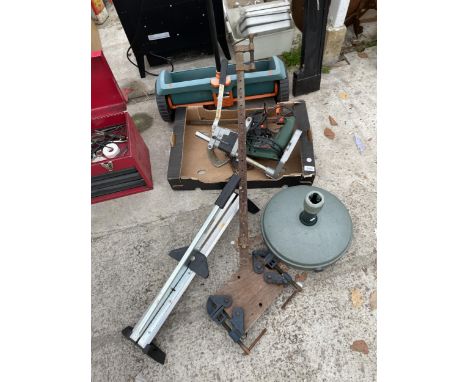 AN ASSORTMENT OF TOOLS TO INCLUDE A BOSCH DRILL AND STAND AND CLAMPS ETC 