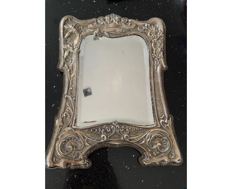 A HALLMARKED BIRMINGHAM SILVER ART NOVEAU MIRROR 33CM X 24CM 