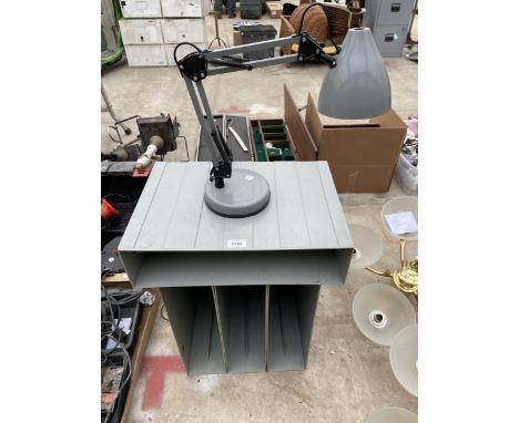FOUR PLASTIC STORAGE TRAYS AND AN ANGLE POISE LAMP 