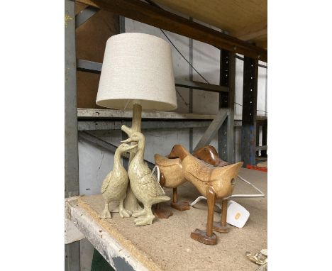 A TABLE LAMP WITH DUCK FIGURES, HEIGHT 42CM, PLUS A MODEL OF TWO DUCKS 