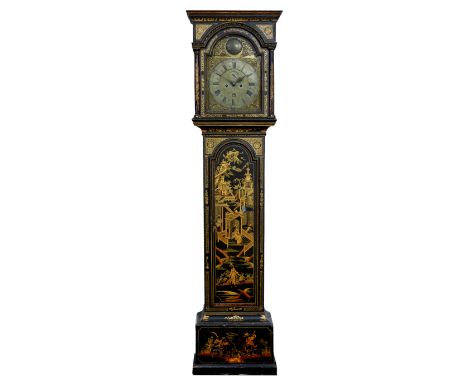 A GEORGE III GREEN JAPANNED EIGHT DAY LONGCASE CLOCK, the 12" brass break arch dial with silvered Roman chapter ring, fleur d