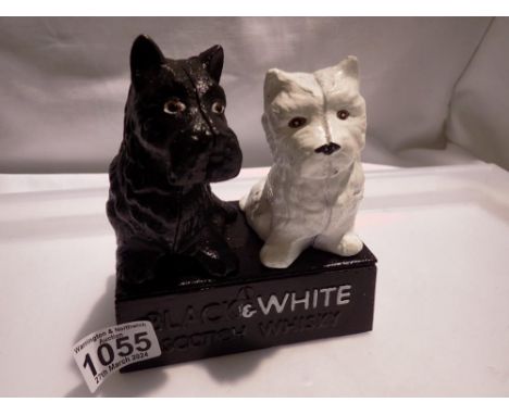 Cast iron Black &amp; White Scotch whisky, 14 x 14 cm. Not available for in-house P&amp;P 