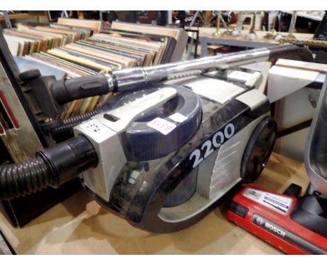 Gener-8 PRO731024 2200-240v vacuum cleaner. All electrical items in this lot have been PAT tested for safety and have passed.