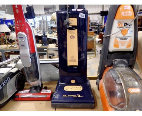 Sebo X4 Extra Eco professional vacuum cleaner with spare bags. All electrical items in this lot have been PAT tested for safe