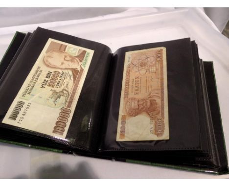 Book of bank notes, mostly uncirculated. UK P&amp;P Group 1 (£16+VAT for the first lot and £2+VAT for subsequent lots) 