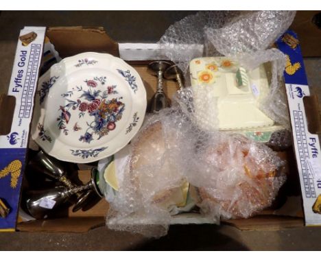 Quantity of mixed home glass, metal and ceramic items.  Not for in house P+P 