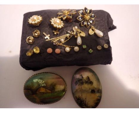 Two Pacific Islands painted brooches and a collection of earrings. UK P&amp;P Group 1 (£16+VAT for the first lot and £2+VAT f