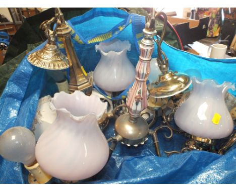 A QUANTITY OF LIGHT FITTINGS AND CHANDELIER TO INCLUDE A CERAMIC EXAMPLE 