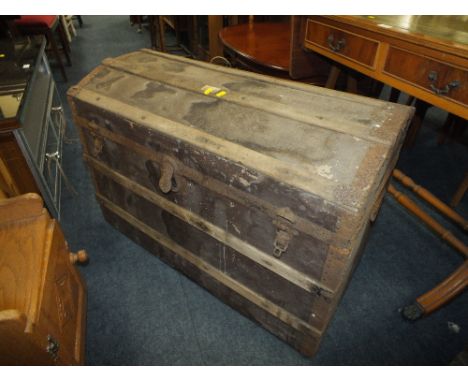 A BANDED PACKING TRUNK
