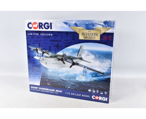 A BOXED LIMITED EDITION CORGI AVIATION ARCHIVE SHORT SUNDERLAND MkIII MODEL MILITARY AIRCRAFT, EJ134 No. 461 Squadron RAAF 19