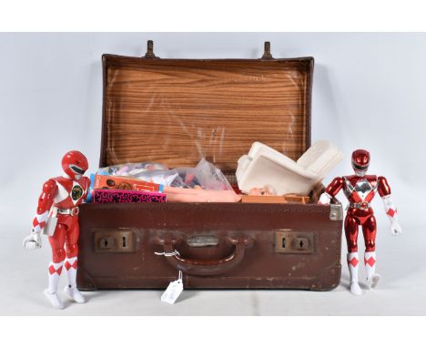 A QUANTITY OF ASSORTED VINTAGE DOLLS, CLOTHING AND ACCESSORIES, to include Pedigree Sindy (back of head marked '033055X' and 