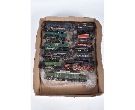 A QUANTITY OF UNBOXED AND ASSORTED OO AND HO GAUGE LOCOMOTIVES, to include Tri-ang OO gauge Princess class 'Princess Victoria