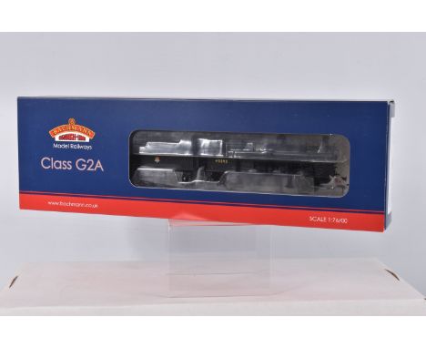 A BOXED  BACHMANN  BRANCHLINE  MODEL RAILWAYS OO GAUGE Class G2A, 49395 in BR Black with early emblem, Tender Back Cab Nation