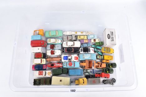 A QUANTITY OF UNBOXED AND ASSORTED PLAYWORN DIECAST VEHICLES, to include a part complete Corgi Commer Constructor Gift Set, N