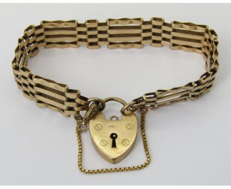 Vintage 9ct gate link bracelet with heart padlock clasp, 16.6g