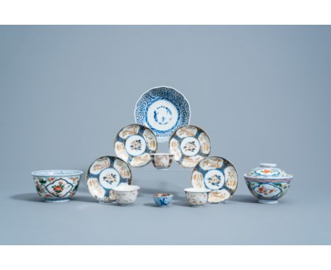 Full title: A varied collection of Japanese polychrome porcelain, 18th C. and laterDescription: H 9 - 2,5 cm (the tallest and