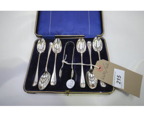 A Cased set of 6 silver teaspoons and sugar tongs, Sheffield 1915 ( 4.0 ozs )
