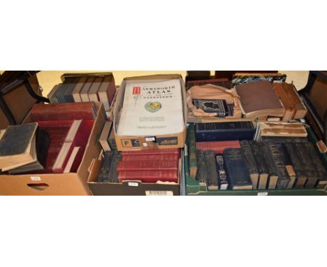 Books - 20th century, including The Manual of Modern Radio, Practical Handyman, Atlas Maps, Transvaal War Album; etc, qty