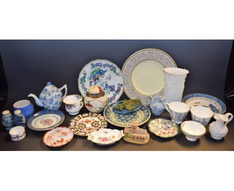 Ceramics - a Tuscan Manhattan pattern part tea set; another, Foley Ming Rose pattern; a Royal Crown Derby 2451 pattern side p