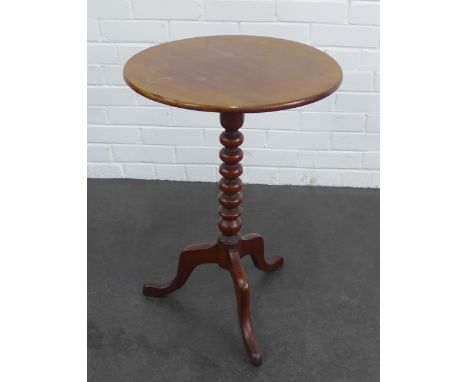 Mahogany occasional table on bobbin turned column and tripod base, 70 x 48cm