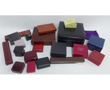 A quantity of vintage and later jewellery boxes (no contents), (a lot) 