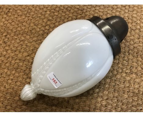 An early 20th Century glass pendant light shade