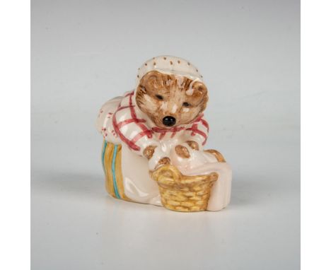 A handy hedgehog with laundry basket. This item has its original box measuring 3"L x 3"W x 4.25"H. Beswick backstamp. Artist: