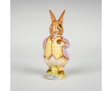 Modeled with his pipe in and wearing a lilac jacket. This item has its original box measuring 2"L x 2.75"W x 5"H. Beswick bac