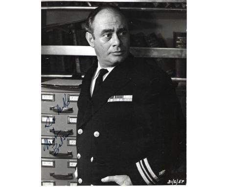 Martin Balsam Signed photo black and white 10 x 8 inch. Dedicated To Mike. Condition report out of 10, 5. Minor scuffing to b