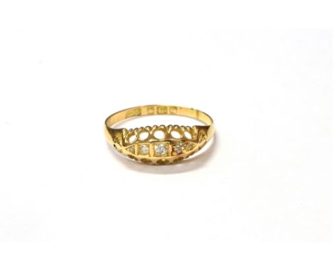 ESTATE CUT DIAMOND 18CT GOLD RING One old European, two old single and two senaille cut diamonds, on 18ct yellow gold shank w