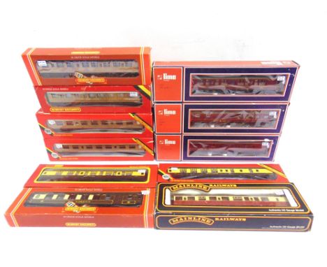 [OO GAUGE]. ELEVEN ASSORTED COACHES  by Hornby (7), Lima (3), and Mainline (1), each boxed.