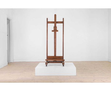 A beech studio easel by Lefranc et Cie of Paris, early 20th century, French, with a ratchet action, raised on plain supports 