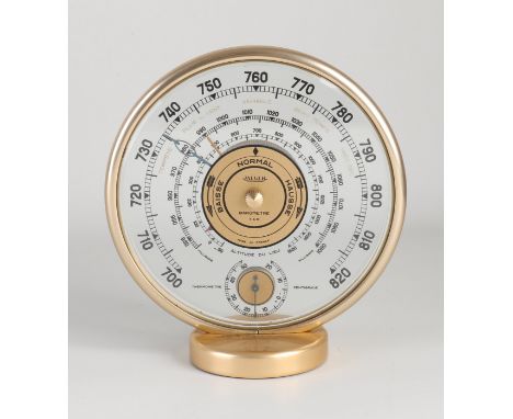 Jaeger LeCoultre table barometer. Gilded brass. 20th century. Dimensions: 19 cm. In good condition.