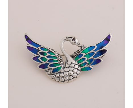 Silver brooch, 925/000, in the shape of a swan with marquesite and enamel. 49x27mm. 6.6 grams. New