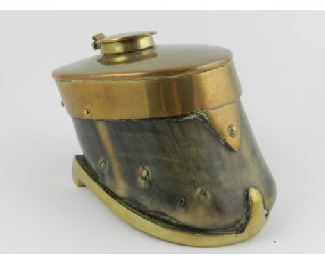 A late 19th / early 20th century novelty inkwell, fashioned as a brass mounted horse's hoof H.10.5cm 