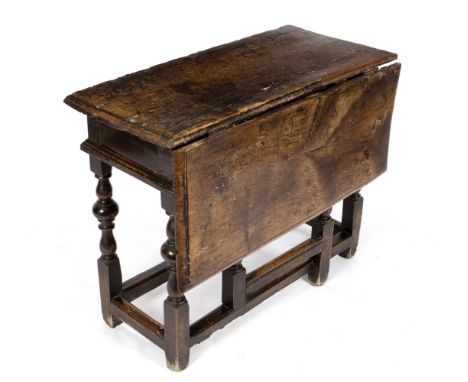 A William and Mary single-flap gateleg table on turned supports, 90cm wide Condition Report: There has only ever been one fla