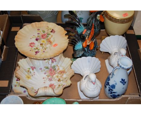 A box of miscellaneous china, to include; Carltonware blush ivory leaf dish with floral decoration, various similar side plat