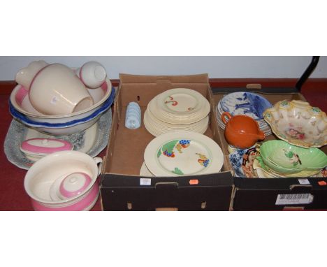 A collection of miscellaneous items, to include; Royal Doulton part dinner service in the Lily pattern, Royal Doulton Felicit