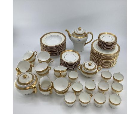 A very good part set of Minton Buckingham Fine bone china including 12 tea cups, 11 coffee cups, bowls, plates, saucers, tea 