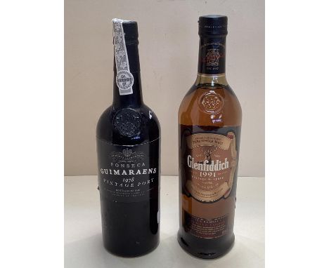 A bottle of 1978 Vintage Port, Fonseca Guimaraens, and a bottle of Glenfiddich 1991 Vintage Reserve pure single malt whisky 