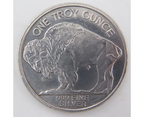999 fine silver Buffalo 1ozt bullion round. UK P&amp;P Group 0 (£6+VAT for the first lot and £1+VAT for subsequent lots) 
