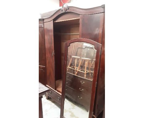 Early 20th century mahogany wardrobe with crossbanded decoration and central bevelled mirror door