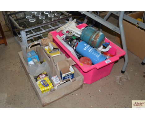 A box containing a Chubb fire extinguisher; metal bracket; various screws etc. 