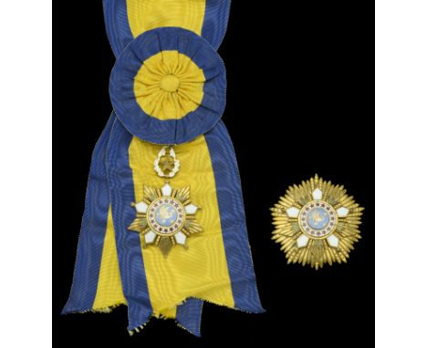 Korea, Republic, Order of Service Merit, First Class set of insignia, comprising sash badge, 82mm including star suspension x