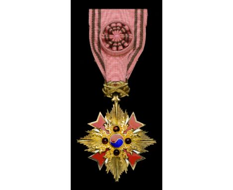 Korea, Republic, Order of Diplomatic Merit, Officer’s breast badge, 70mm including wreath suspension x 53mm, silver-gilt and 