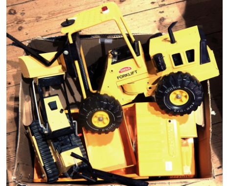 A quantity of large tinplate Tonka toys to include campervan, fire engine, forklift, digger, etc. (2 boxes) 
