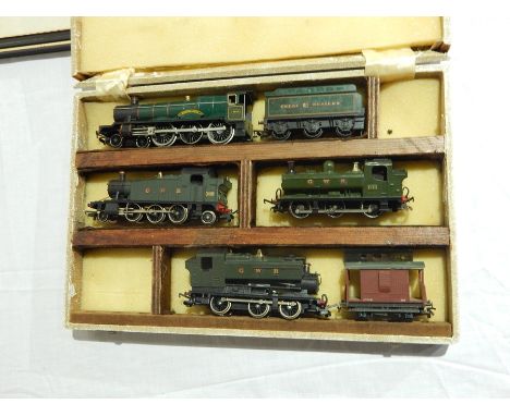 Two Lima 'OO' gauge engines, a Triang guards truck and two further tank engines (cased) 